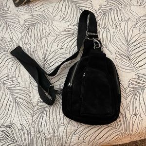 ✨NEW!✨ Free People Hudson Sling Bag